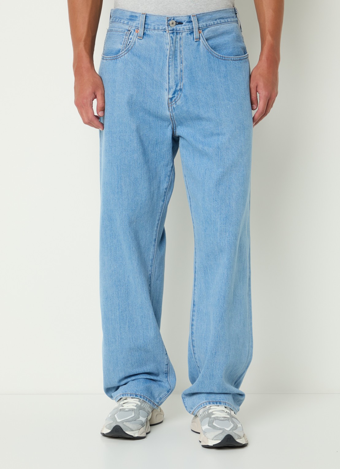 Levi's Blue tab loose fit jeans met steekzakken - detail indigo