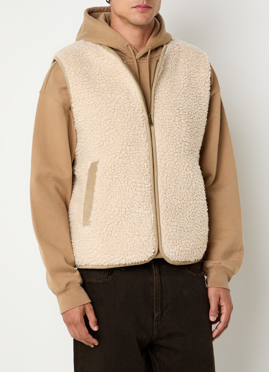 Levi's Bodywarmer van teddy met steekzakken - detail 4 beige