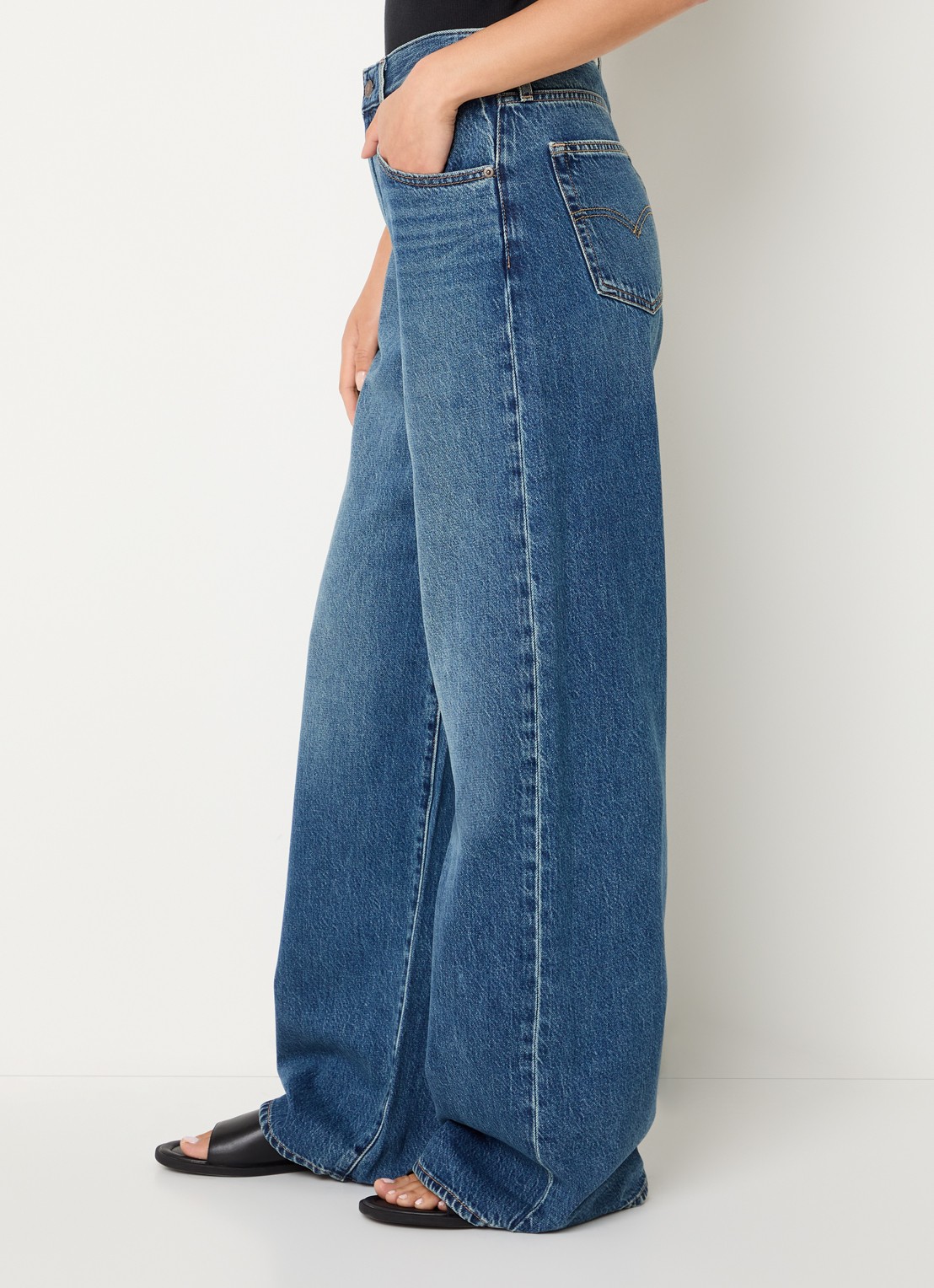 Levi's Cinch high waist wide leg jeans met donkere wassing - detail 3 indigo
