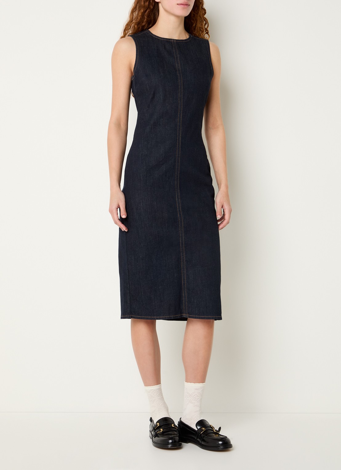 Levi's Column midi kokerjurk van denim  - detail indigo