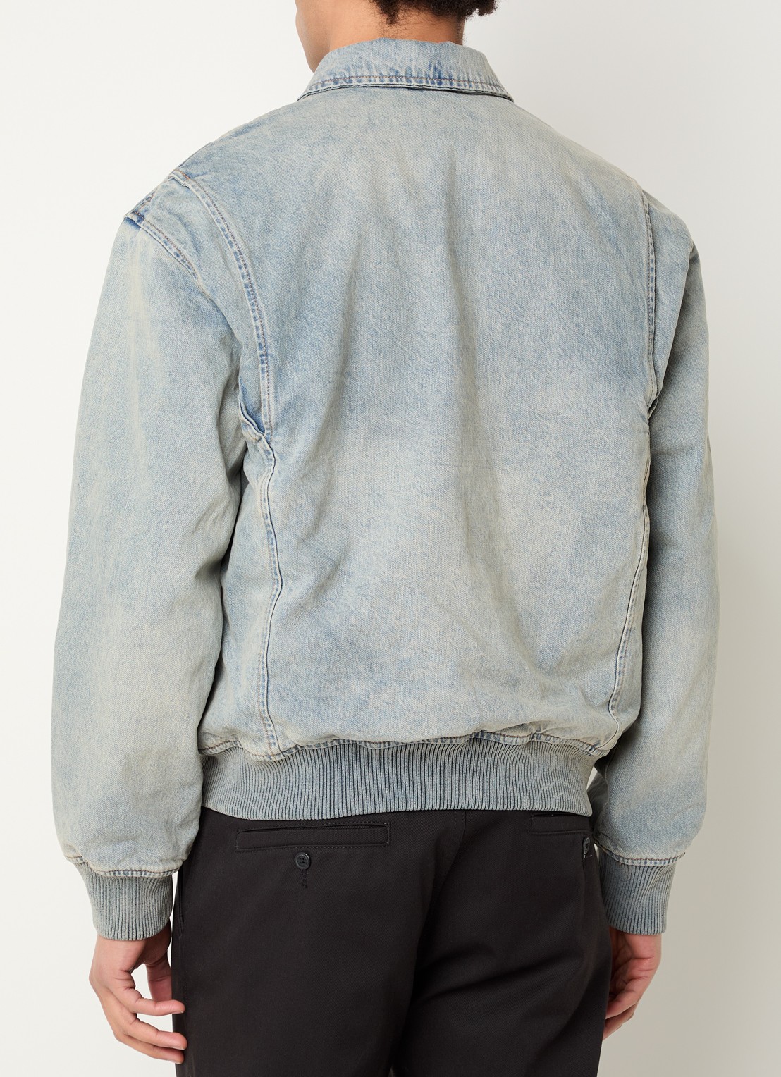 Levi's Cortland bomberjack van denim met klepzakken - achterkant 4 indigo