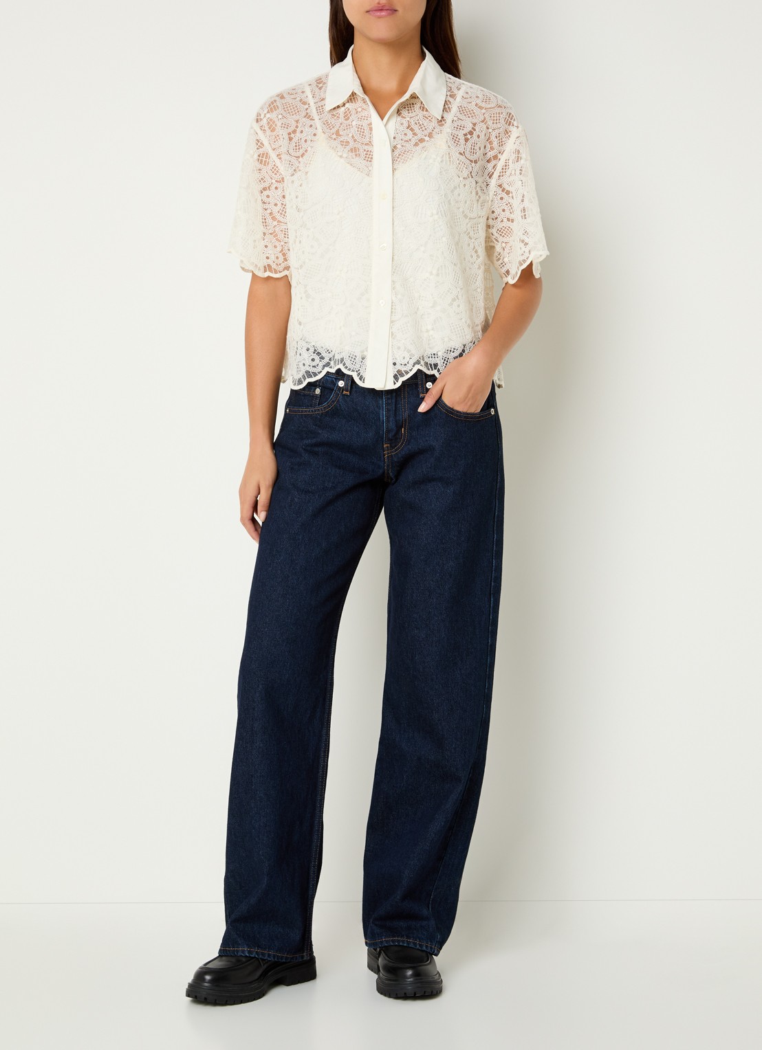 Levi's Cropped blouse van kant - voorkant 4 gebroken wit