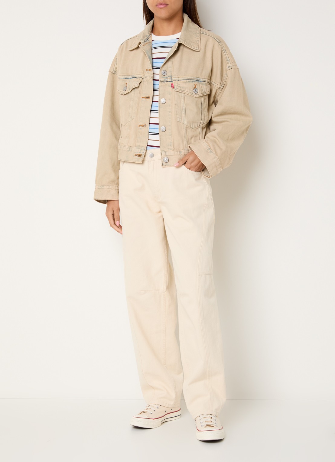 Levi's Cropped jack met verwassen afwerking - voorkant 2 beige