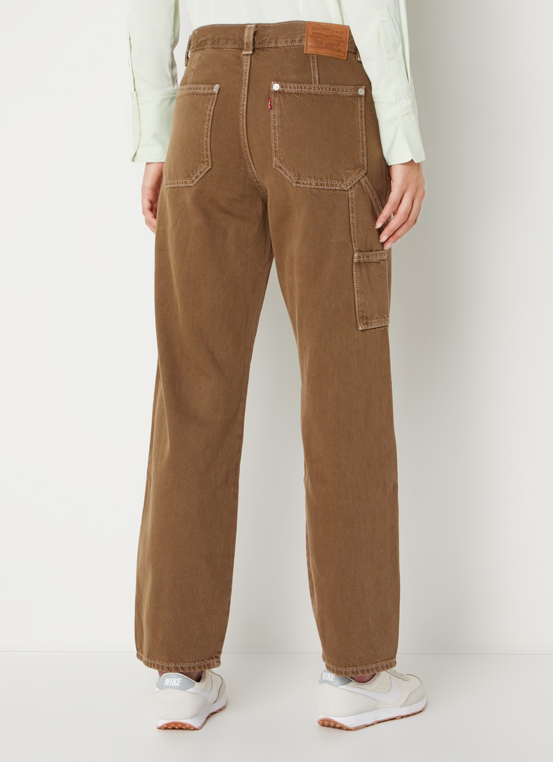 Levi's Dad Utility mid waist loose fit jeans - achterkant 3 bruin