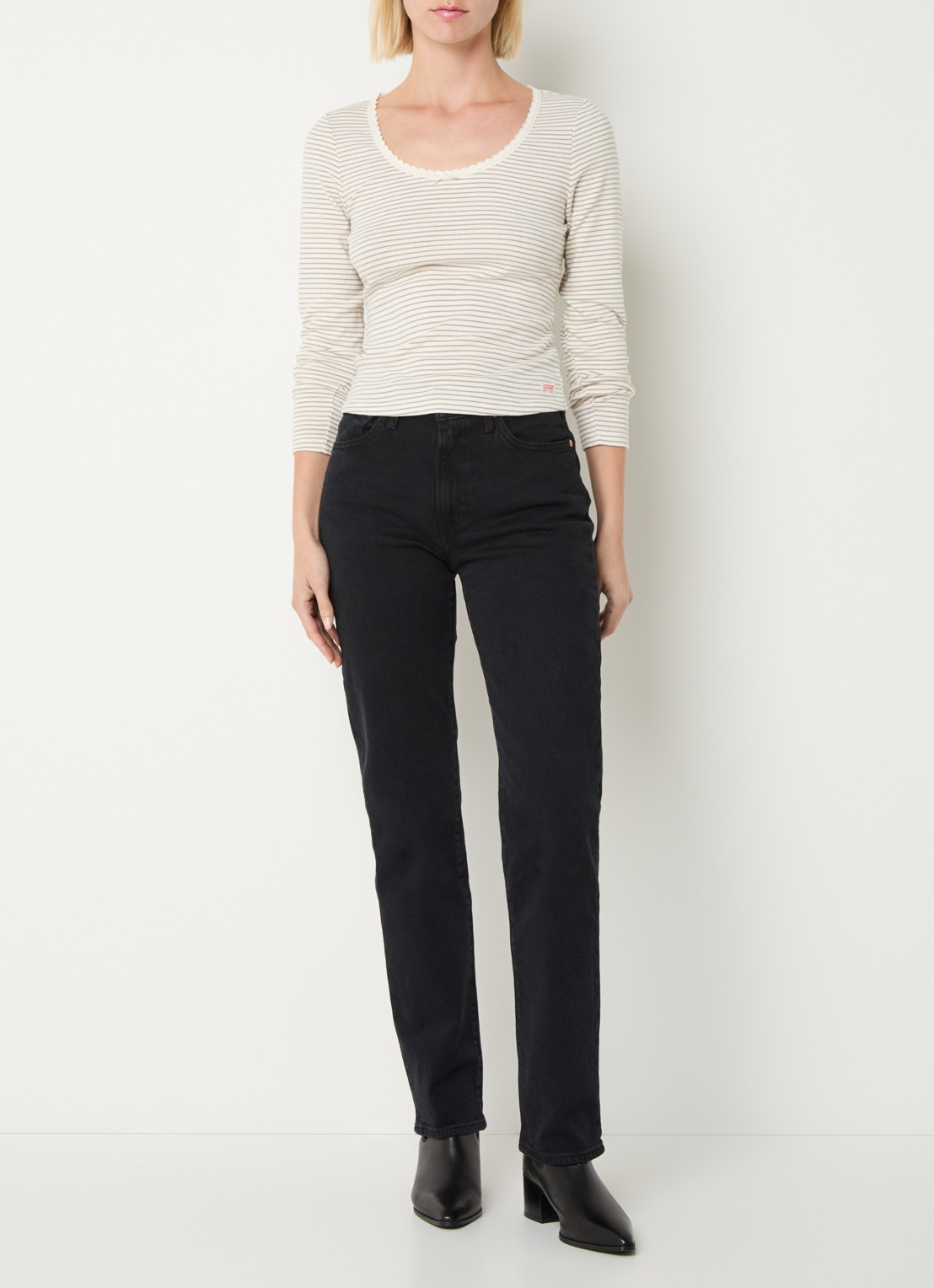 Levi's Dry Goods longsleeve met streepprint - voorkant 2 beige