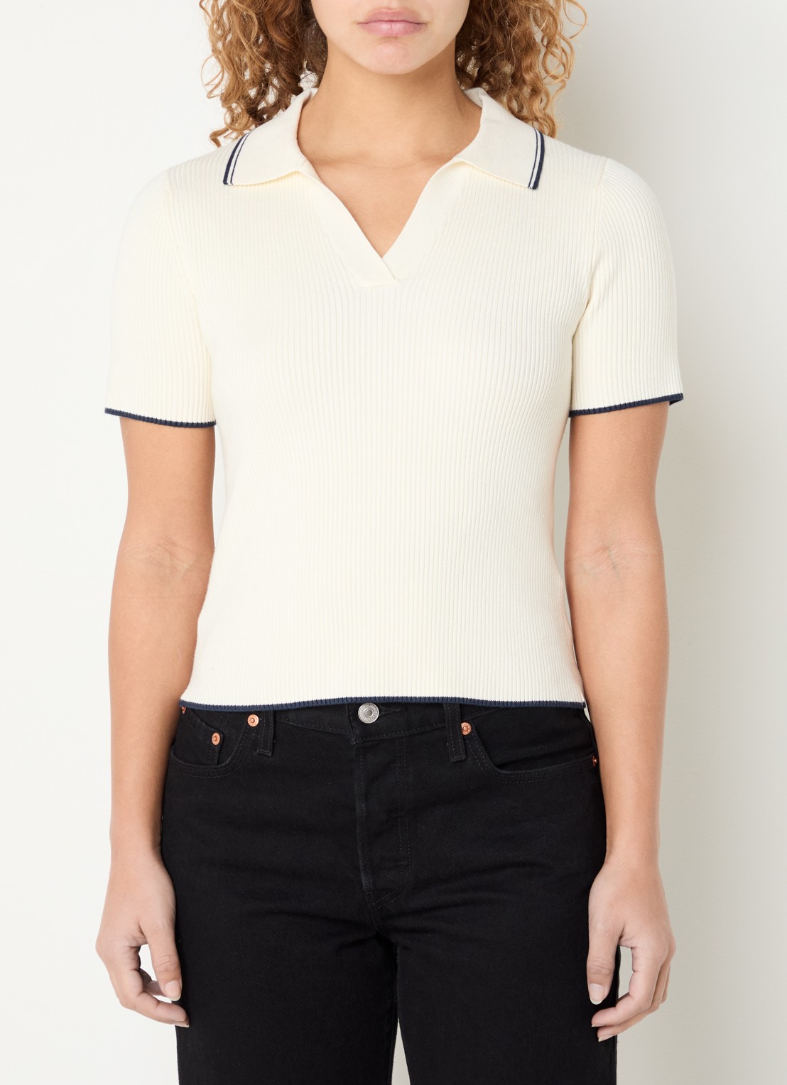 Levi's Faith polo met ribstructuur - detail 4 gebroken wit