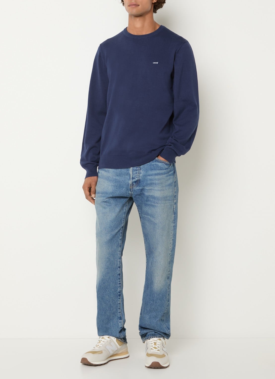 Levi's Fijngebreide pullover met logoborduring - voorkant 2 donkerblauw