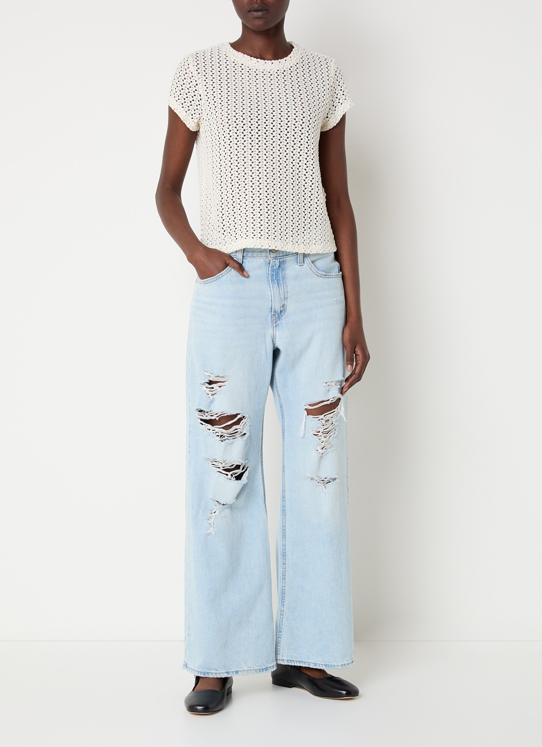 Levi's Fiona semi-transparant T-shirt van kant - voorkant 4 creme