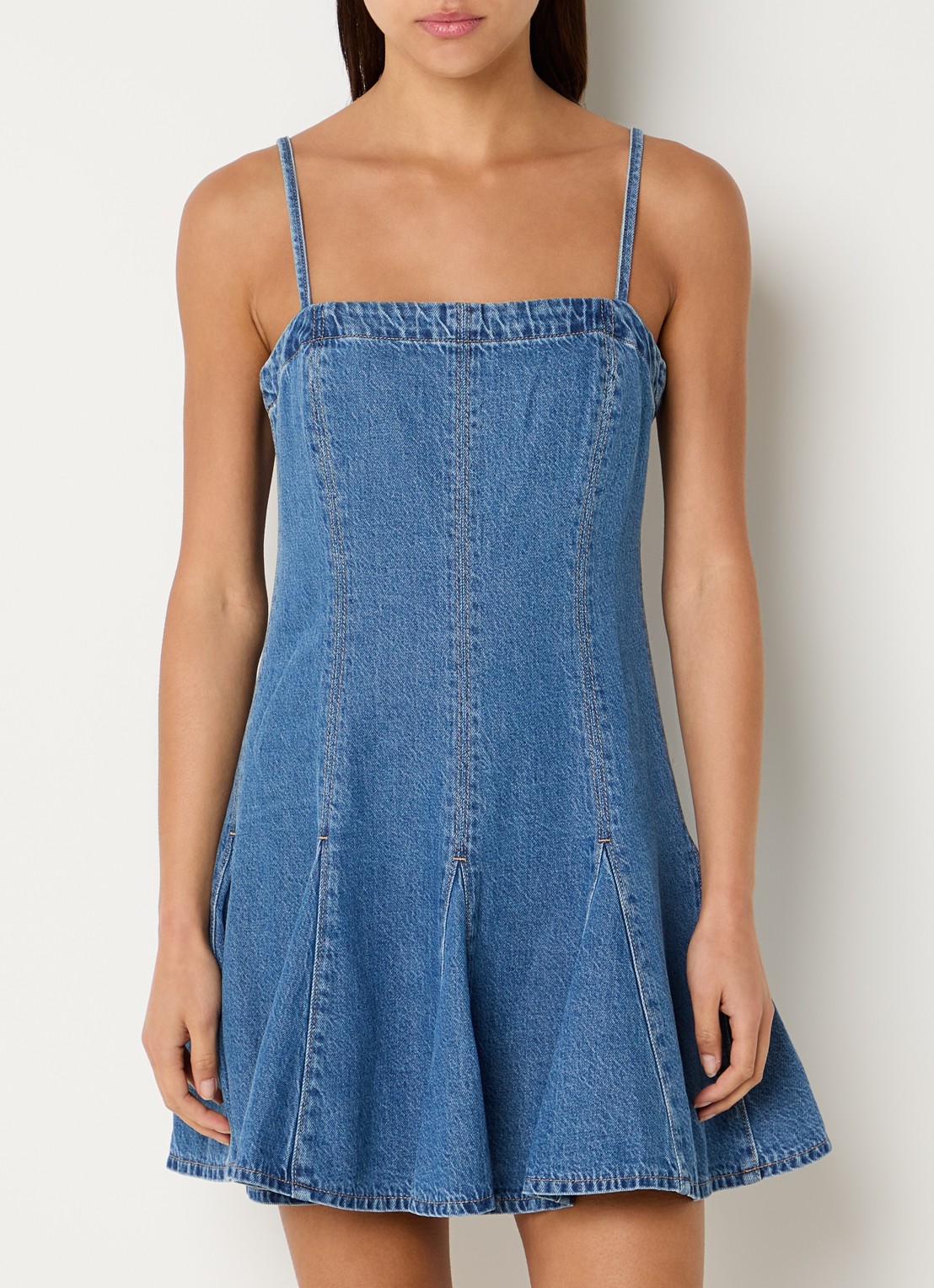 Levi's Godet mini A-lijn jurk met plooidetail - detail 2 indigo