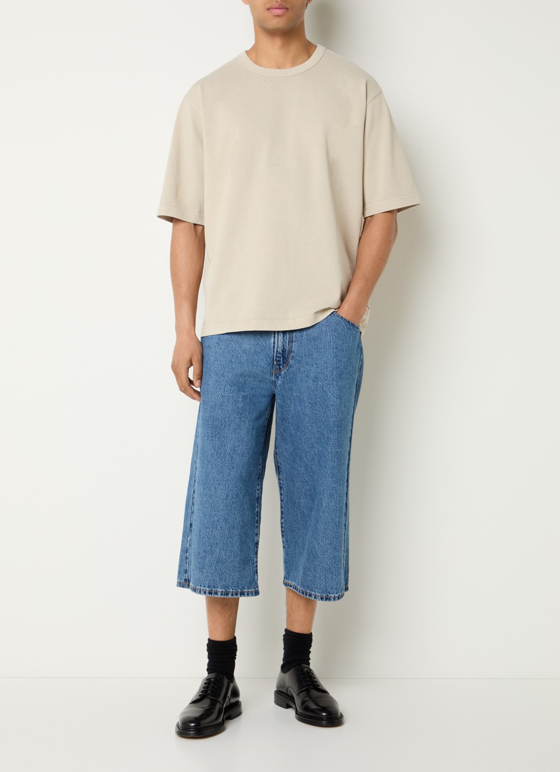 Levi's Heavyweight T-shirt met ronde hals - voorkant 3 beige