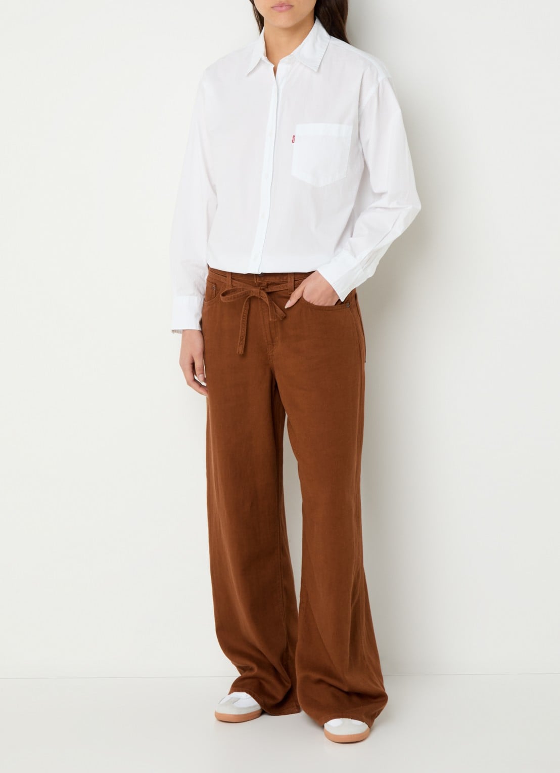 Levi's High waist straight leg jeans in linnenblend - voorkant 2 bruin
