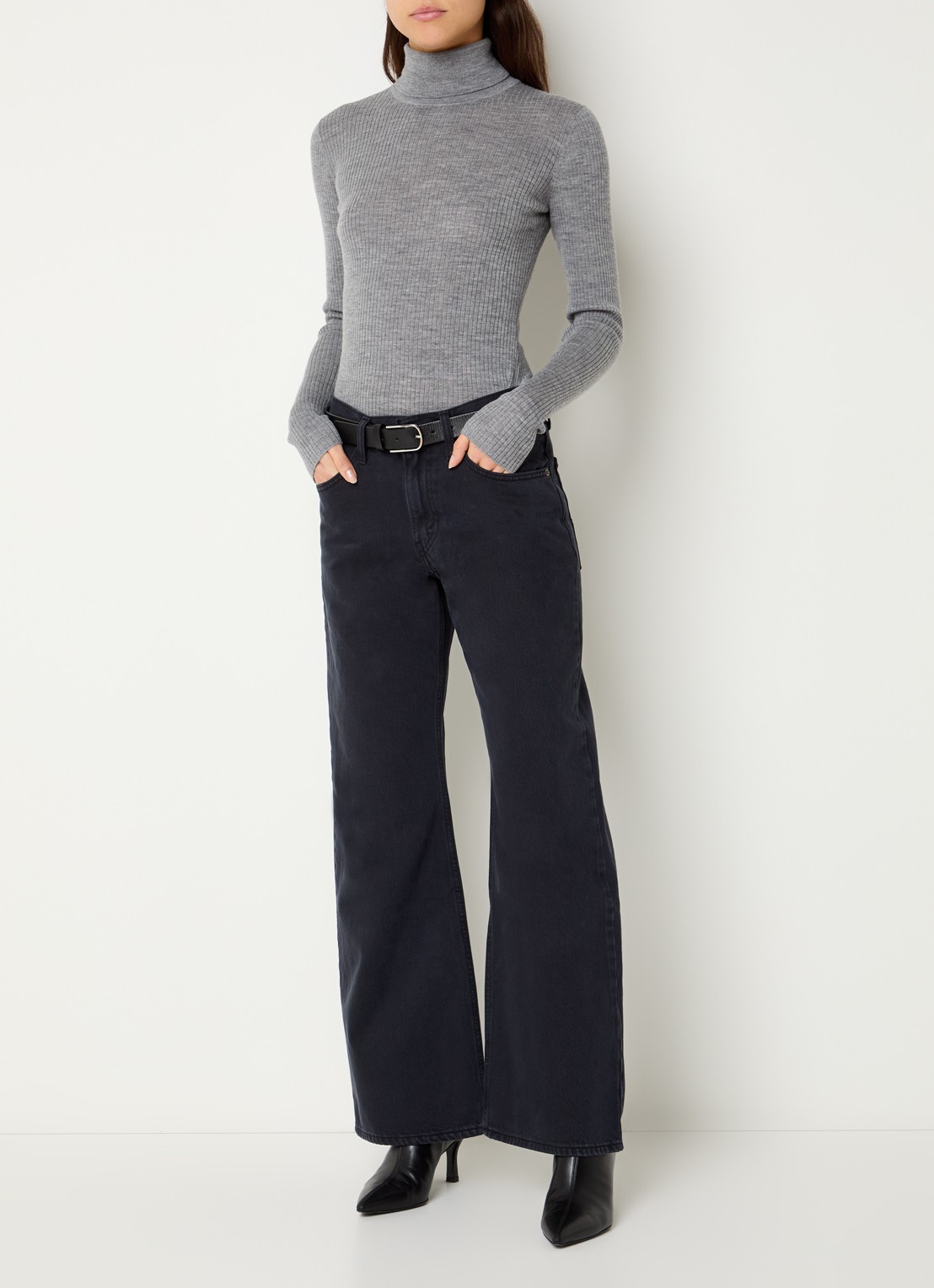 Levi's High waist straight leg jeans met gekleurde wassing - voorkant 4 zwart