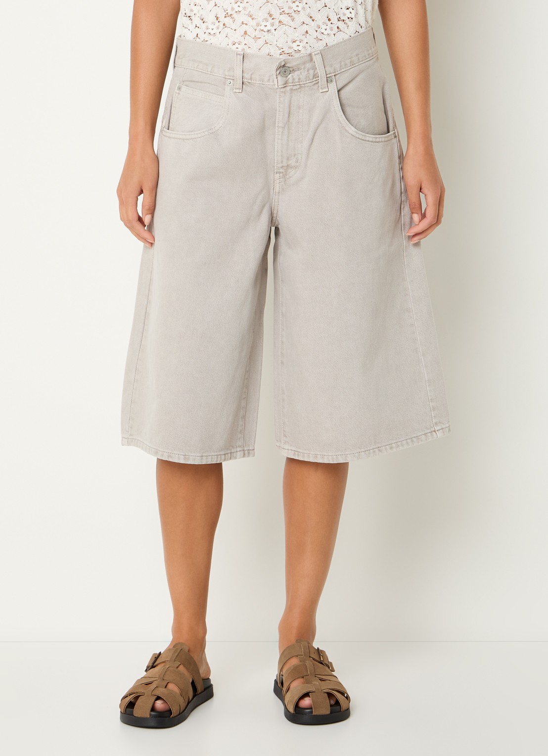 Levi's High waist wide fit korte broek van denim met gekleurde wassing - detail 3 lichtgrijs