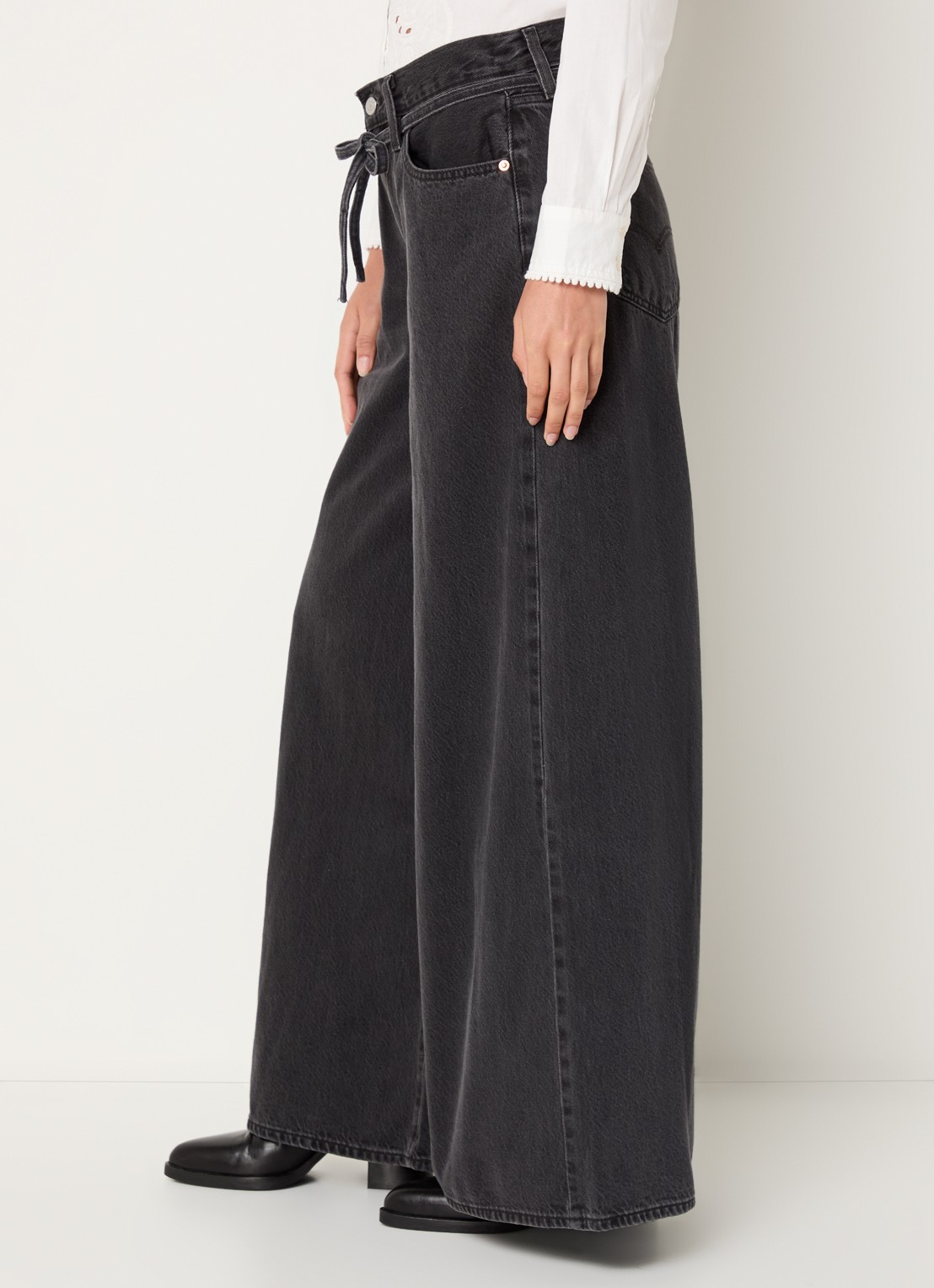 Levi's High waist wide leg jeans met gekleurde wassing - detail 5 antraciet