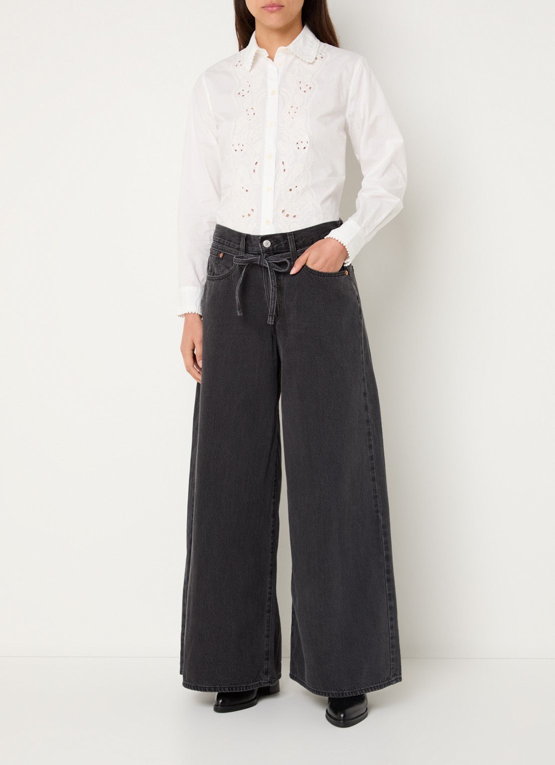 Levi's High waist wide leg jeans met gekleurde wassing - voorkant 3 antraciet