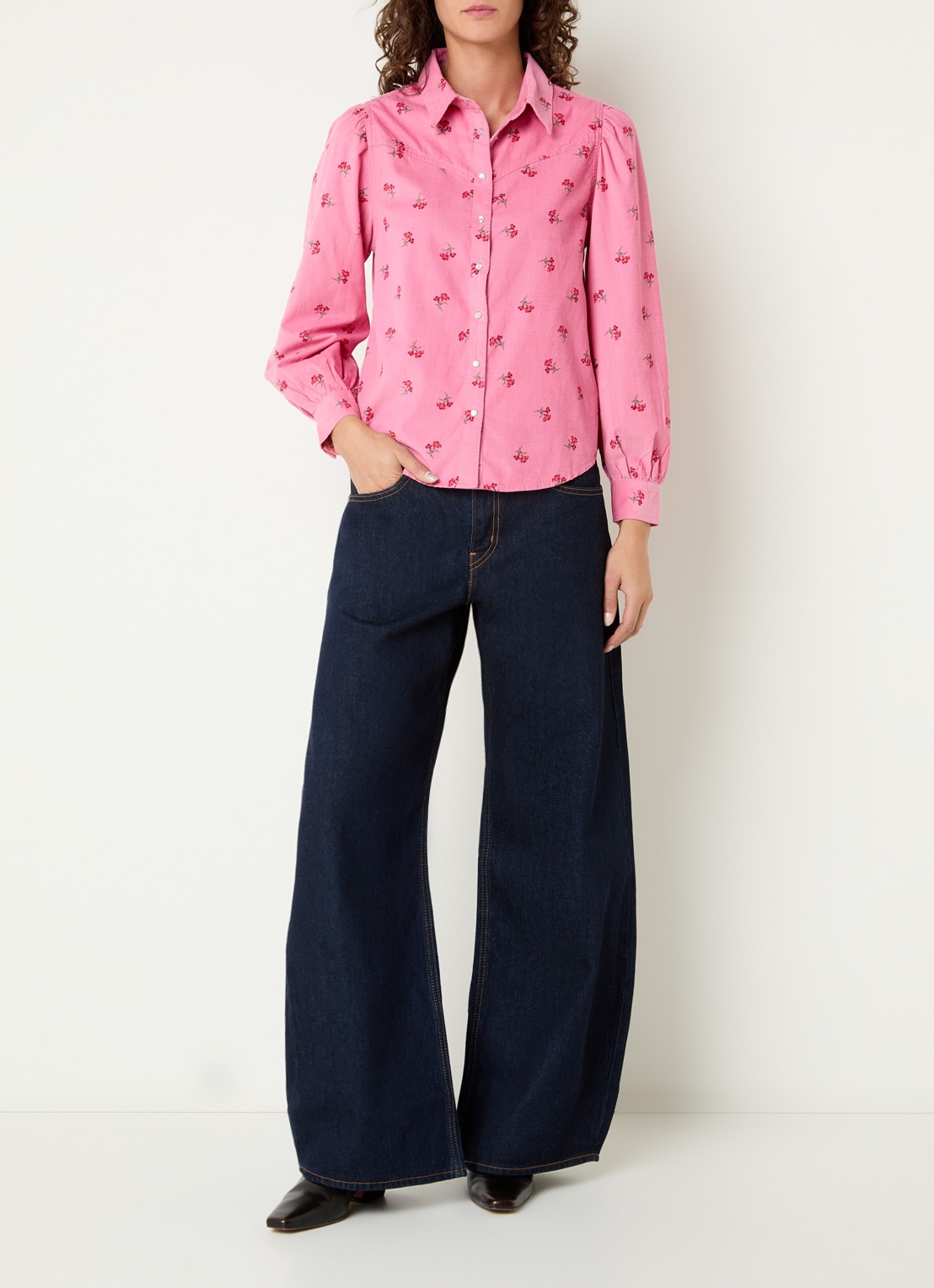 Levi's Juna blouse van corduroy met bloemenprint - voorkant 3 roze