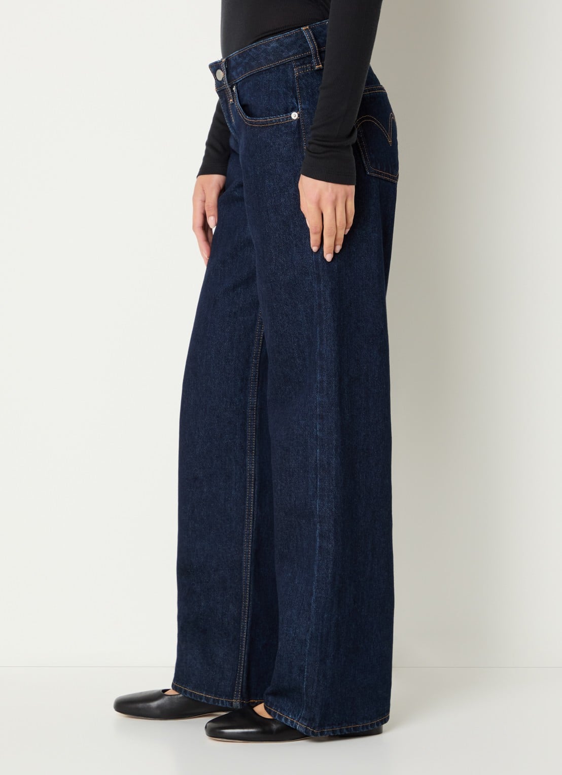 Levi's Low waist loose fit jeans met donkere wassing - detail 2 indigo