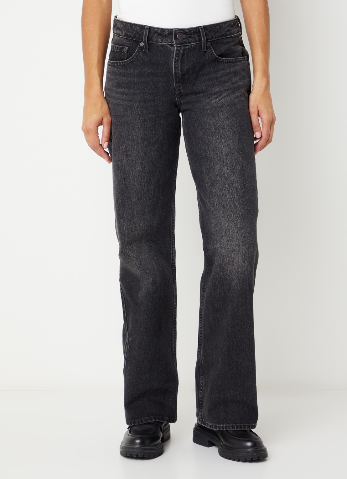 Levi's Low waist loose fit jeans met gekleurde wassing - detail zwart