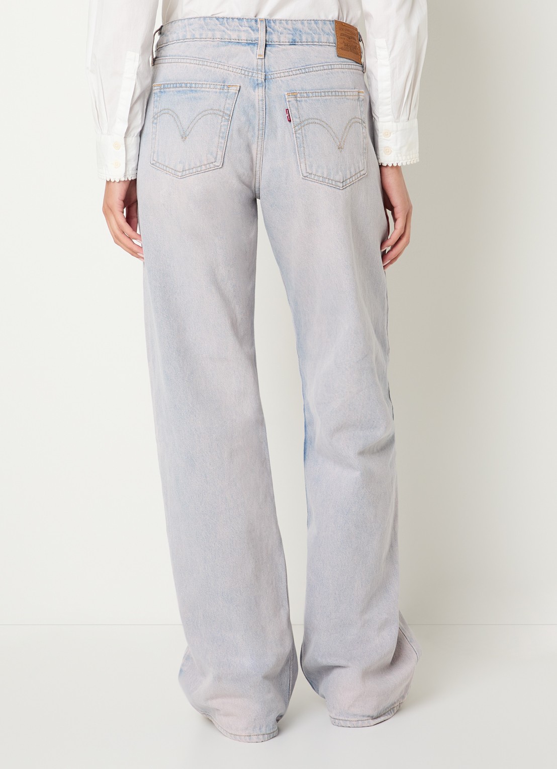 Levi's Low waist loose fit jeans met gekleurde wassing - achterkant 3 oudroze