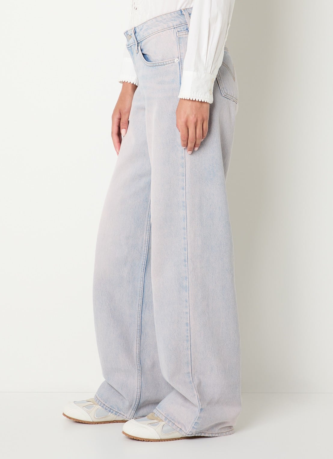Levi's Low waist loose fit jeans met gekleurde wassing - detail 5 oudroze