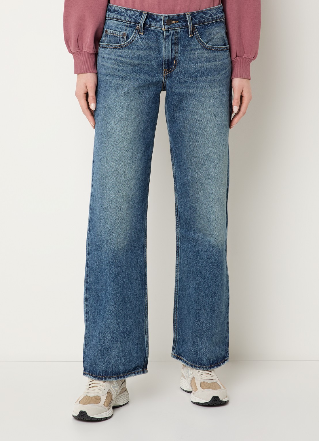 Levi's Low waist loose fit jeans met medium wassing - detail 4 indigo