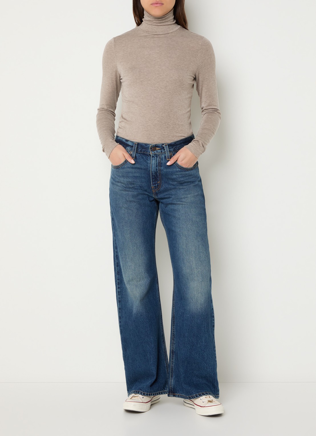 Levi's Mia trui met col - voorkant 4 beige
