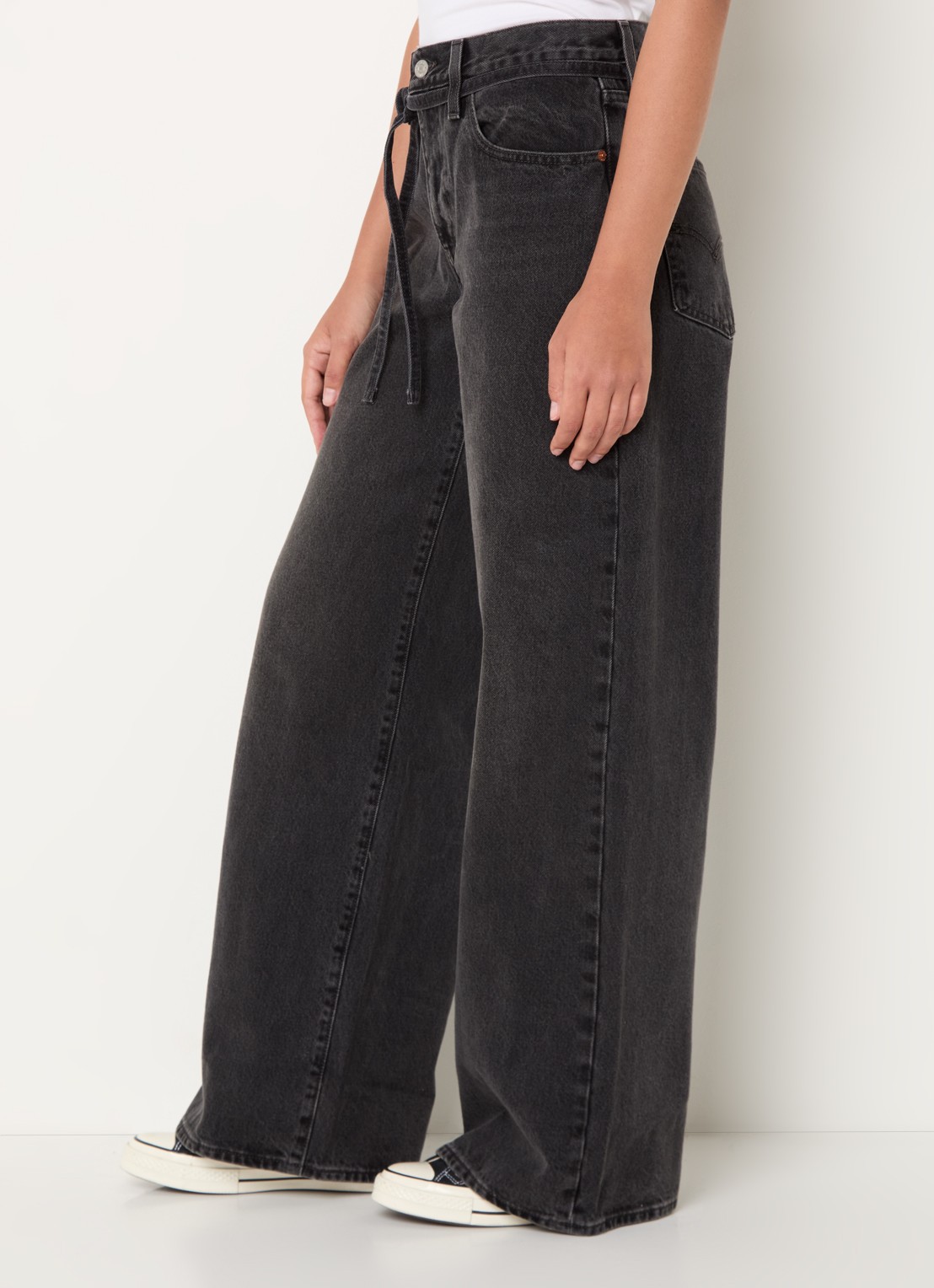 Levi's Mid waist loose fit jeans met strikceintuur en gekleurde wassing  - detail 2 antraciet