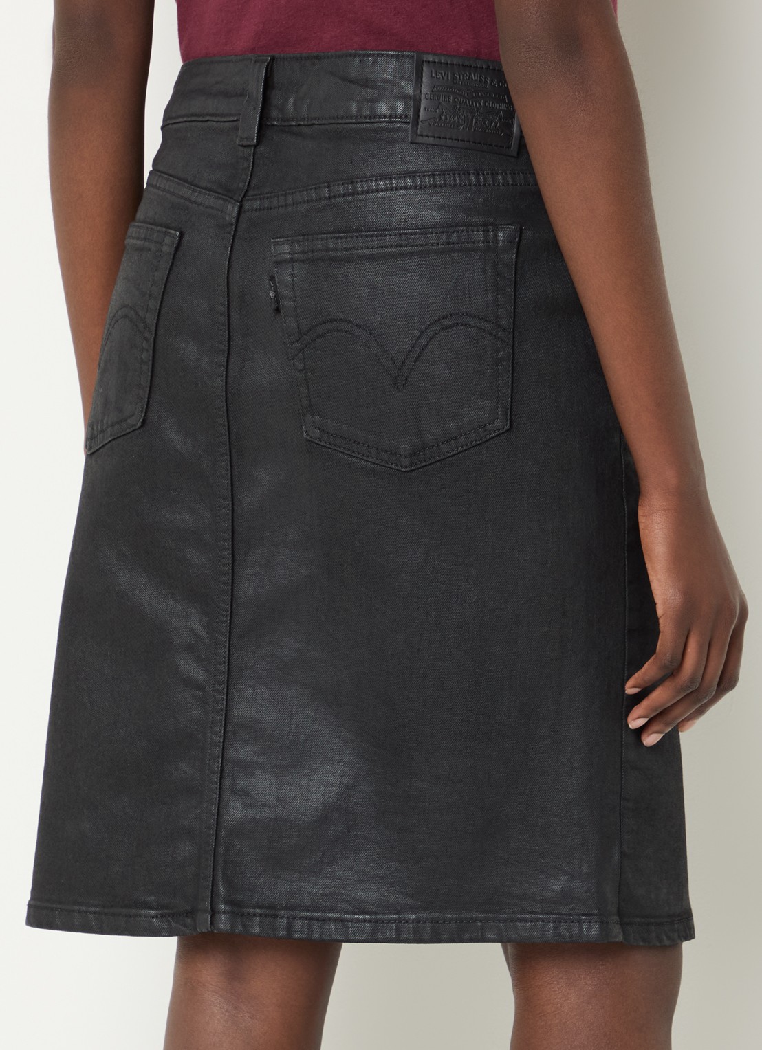 Levi's Midi spijkerrok met split en glanzende finish - achterkant 4 zwart