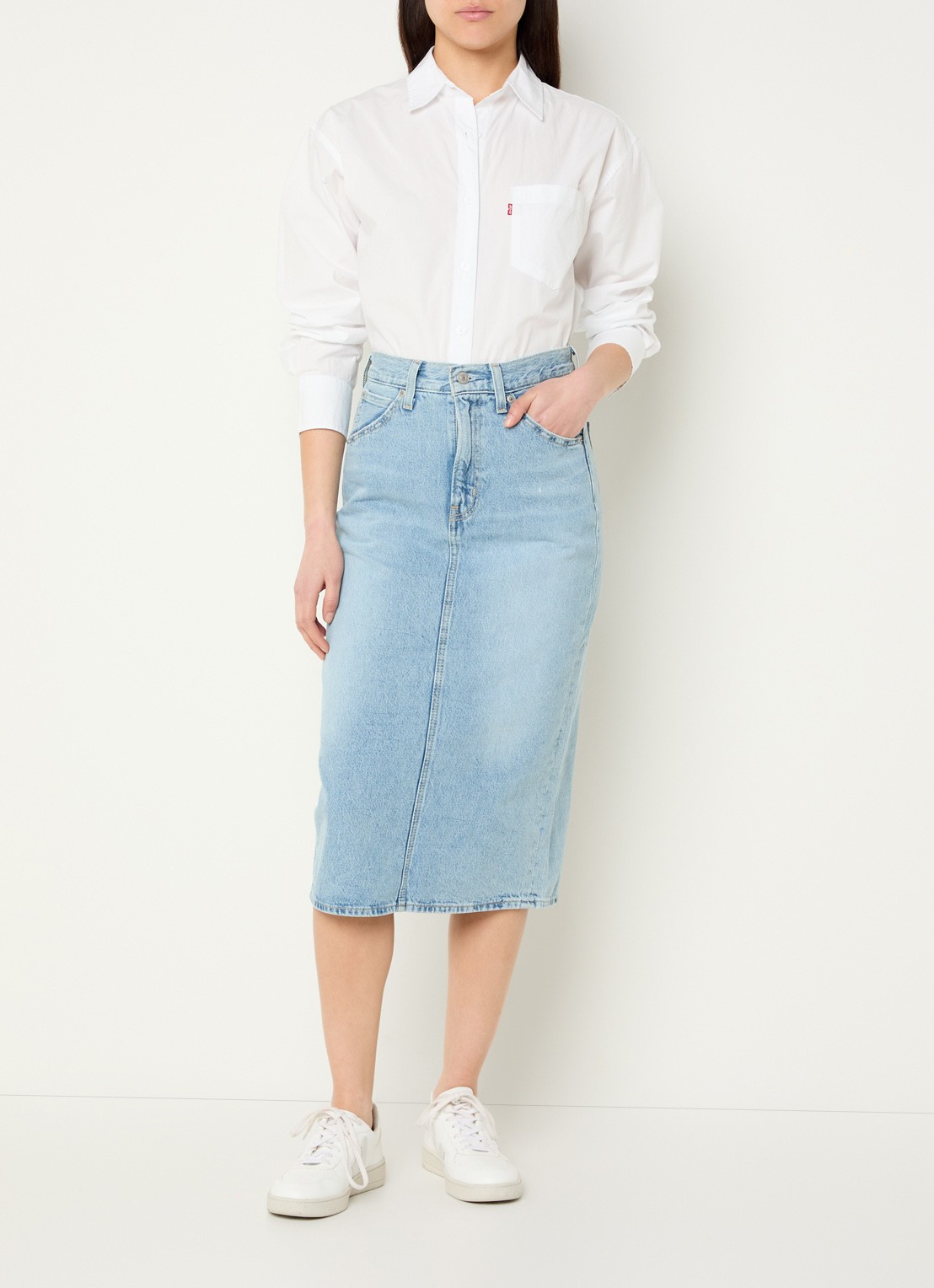 Levi's Midi spijkerrok met split - voorkant 3 lichtblauw