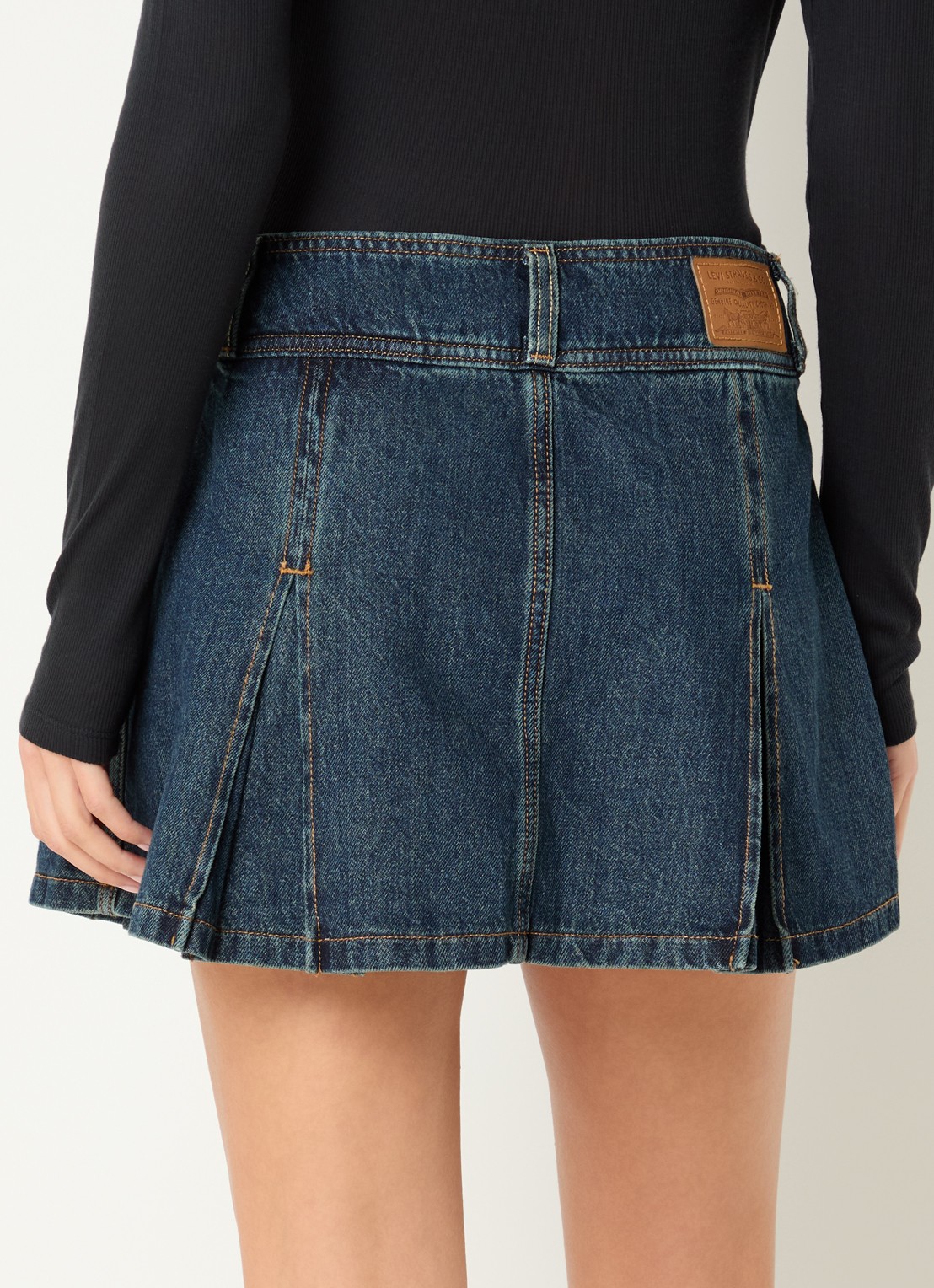 Levi's Mini spijkerrok met plooidetail - achterkant 3 indigo