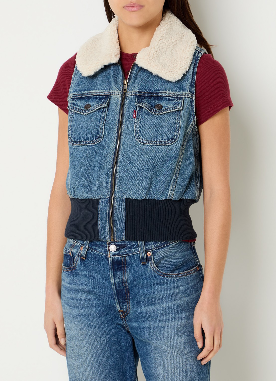 Levi's Mouwloze spijkerjas met kraag van teddy - detail 3 indigo