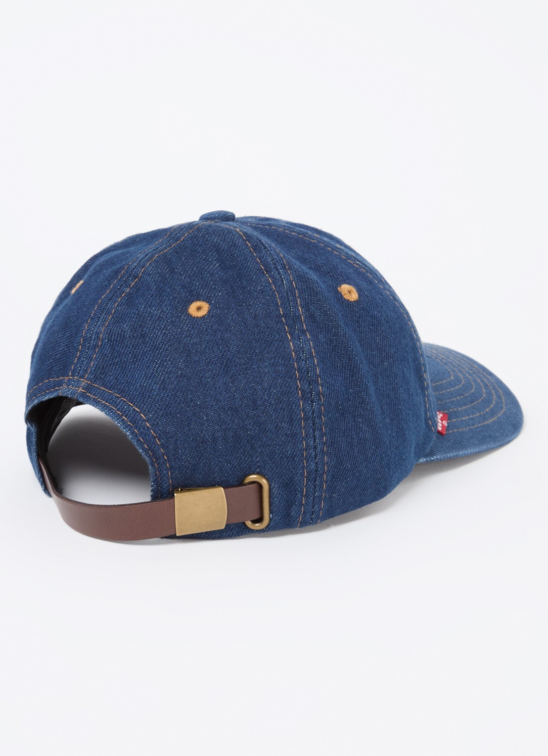 Levi's Relaxed Dad pet van denim met logo - detail indigo