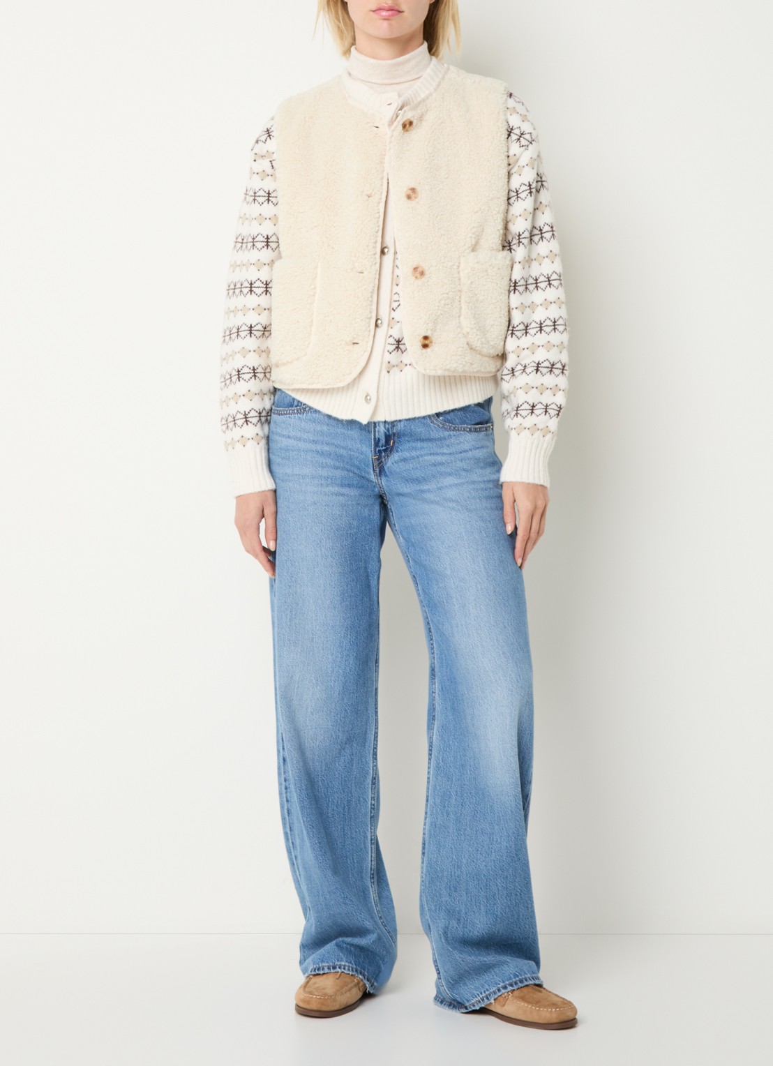 Levi's Rema gilet van teddy met opgestikte zakken - voorkant 2 beige