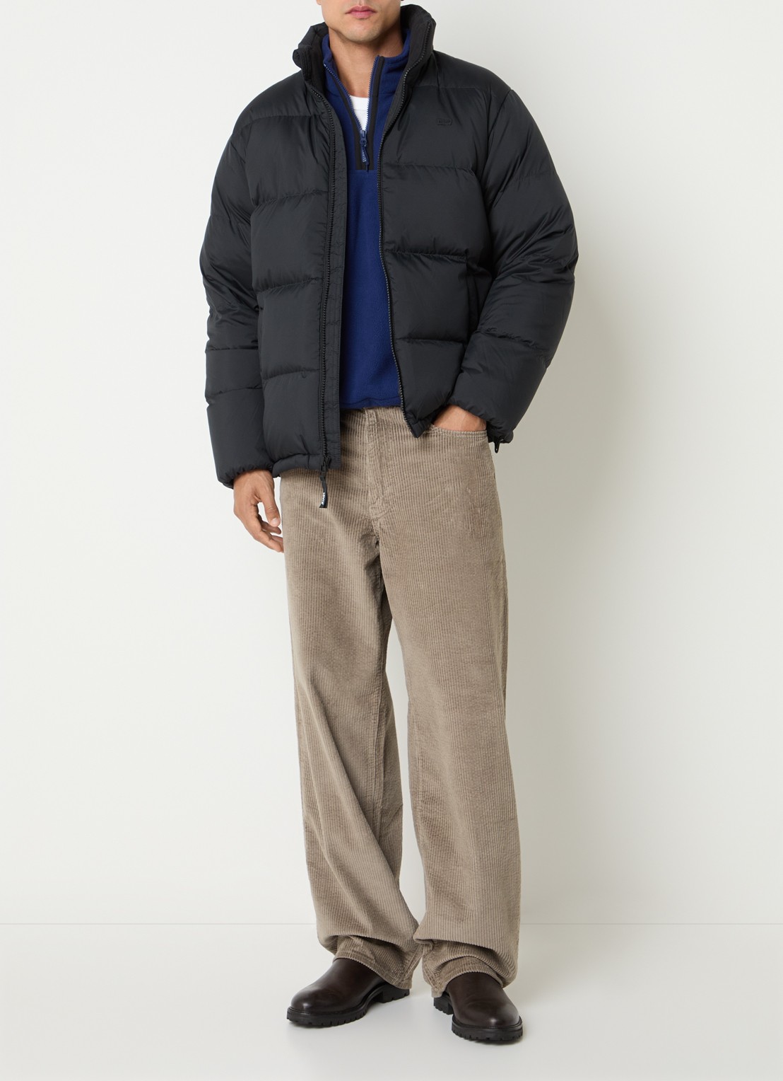 Levi's Rockwell pufferjack met steekzakken - voorkant 3 zwart