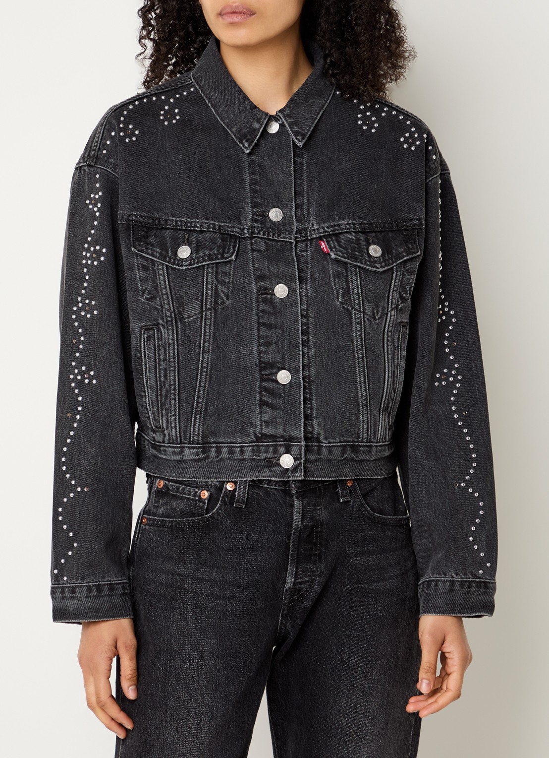 Levi's Shrunken 90s spijkerjas met steekzakken en studs - detail 2 zwart