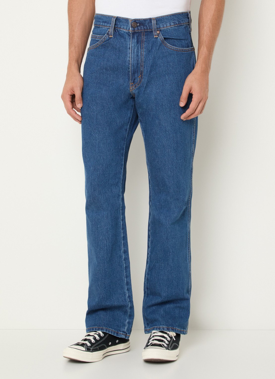 Levi's Straight fit jeans met medium wassing en steekzakken - detail 2 indigo