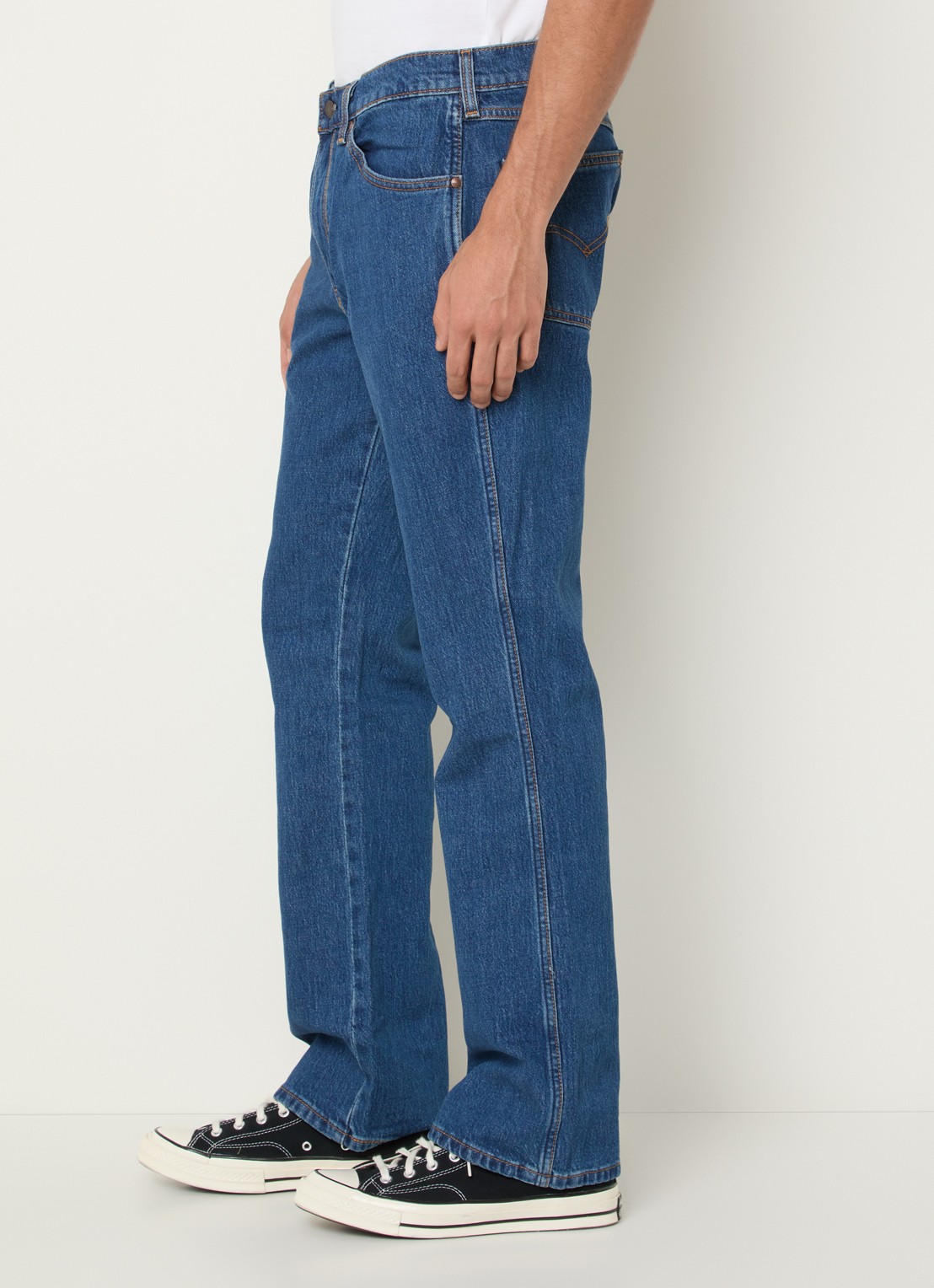 Levi's Straight fit jeans met medium wassing en steekzakken - detail 3 indigo