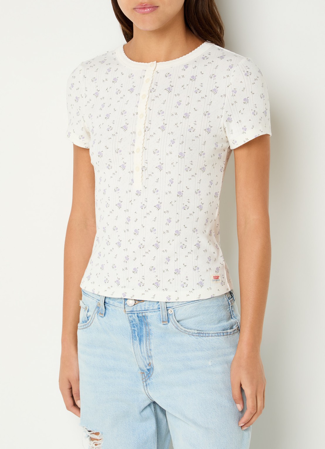 Levi's T-shirt met bloemenprint - detail 2 gebroken wit