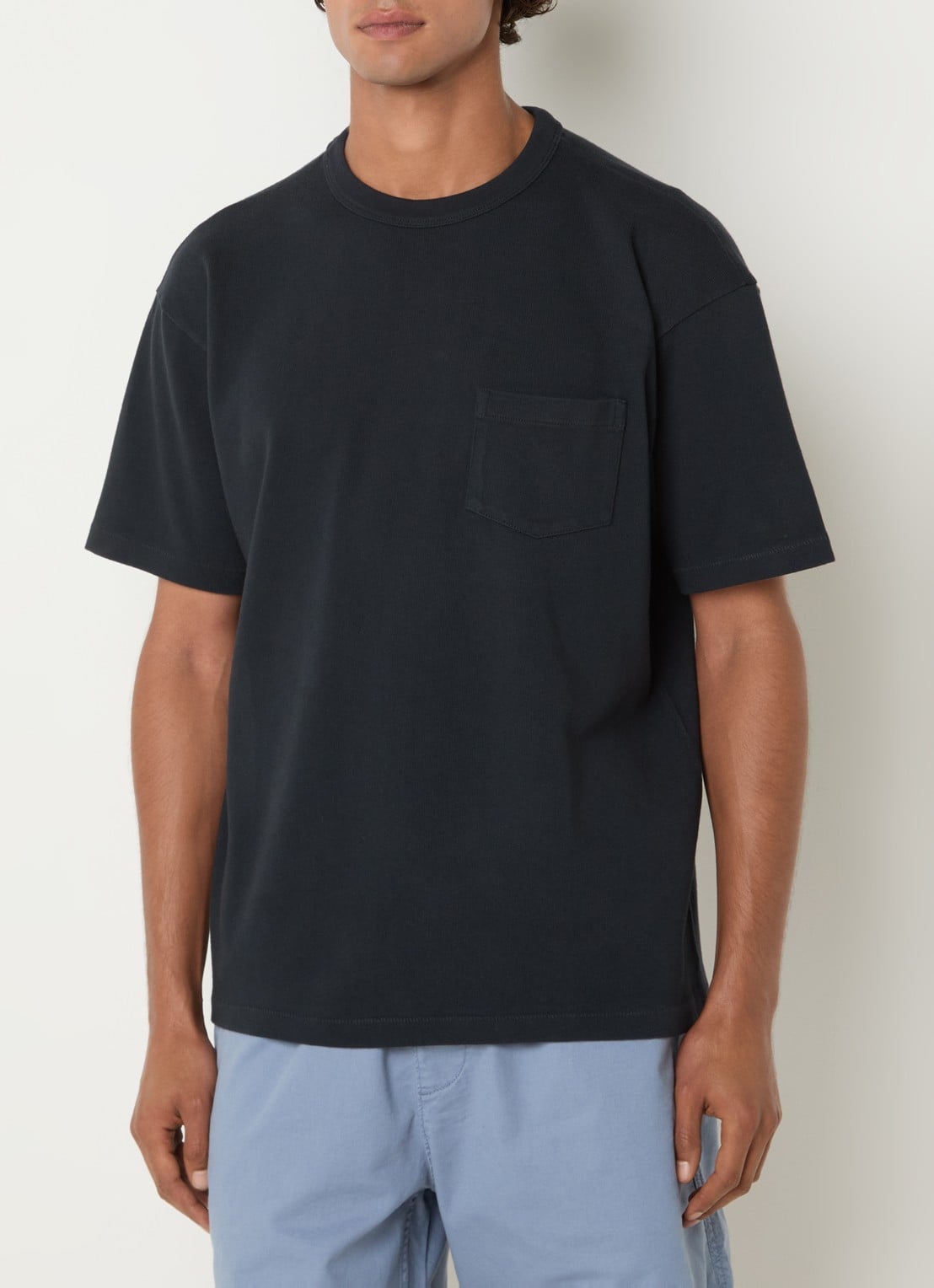 Levi's T-shirt met borstzak - detail donkerblauw