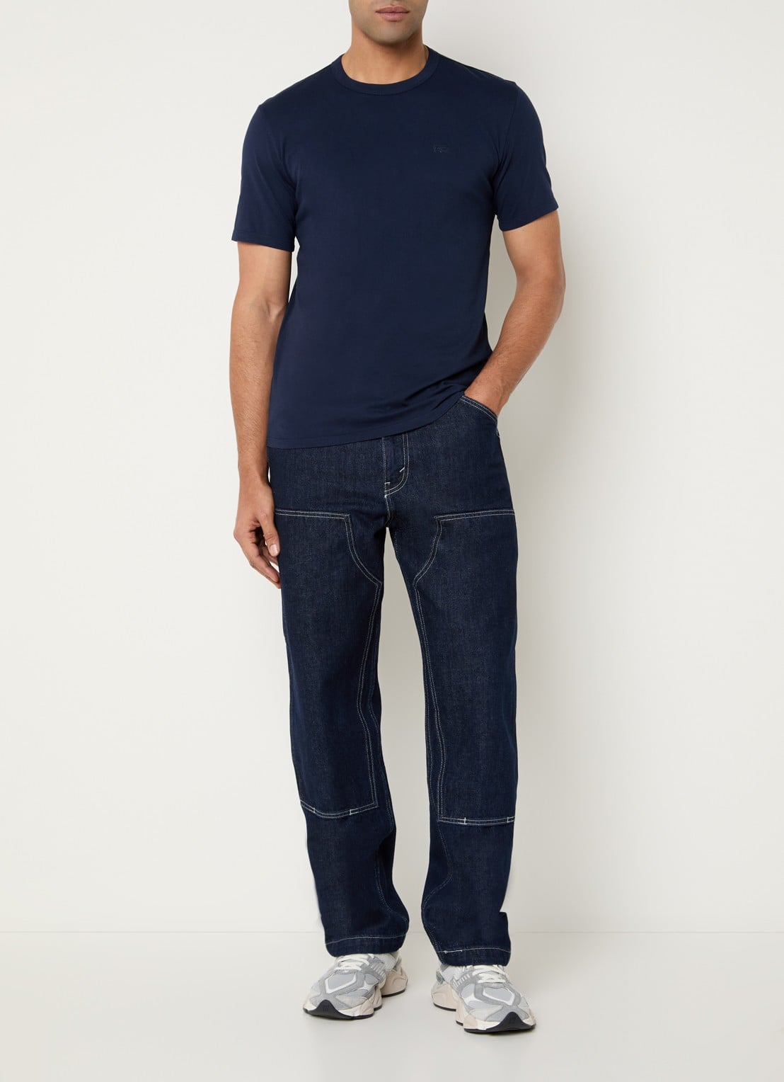 Levi's T-shirt met logoborduring - voorkant 2 donkerblauw