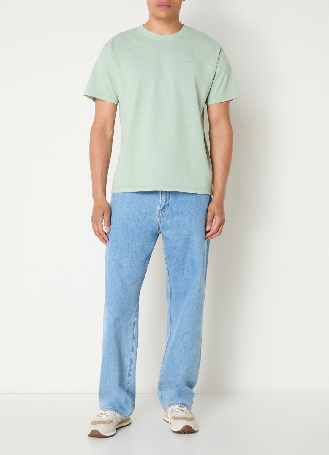 Levi's T-shirt met ronde hals - voorkant 2 mint