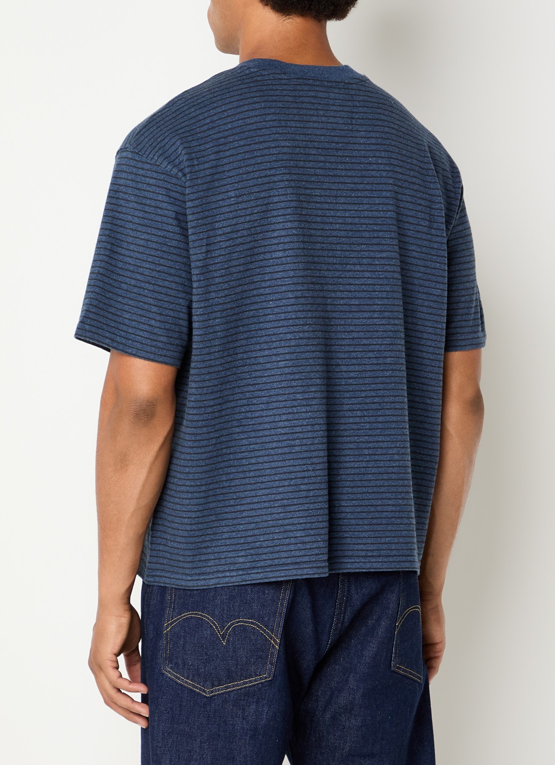 Levi's T-shirt met streepprint met borstzak - achterkant blauw
