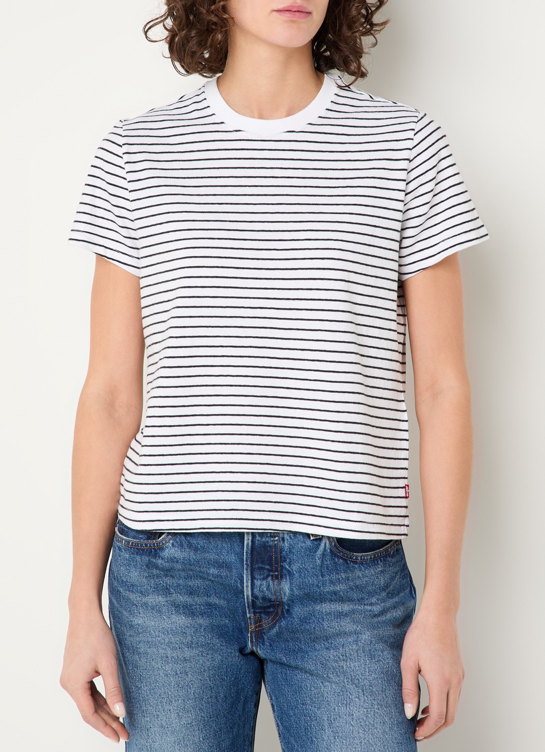 Levi's T-shirt met streepprint - detail 3 wit