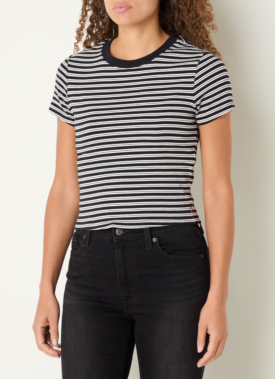 Levi's T-shirt met streepprint - detail zwart