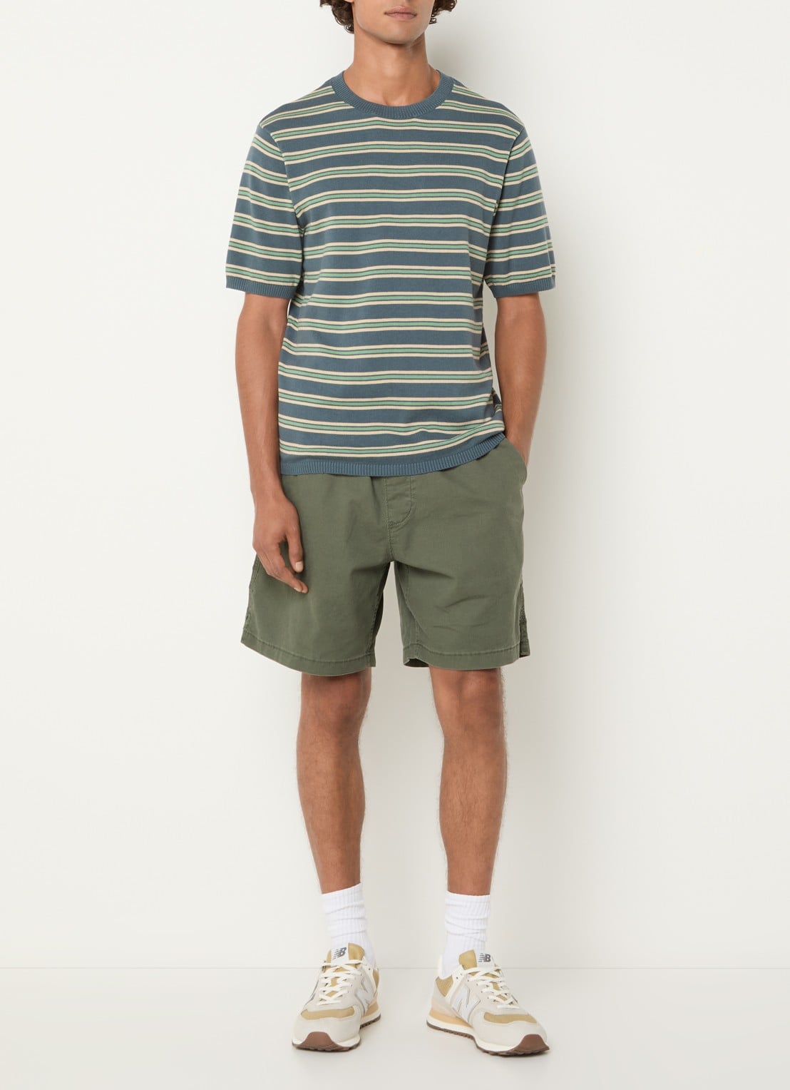 Levi's T-shirt met streepprint - voorkant 2 staalblauw