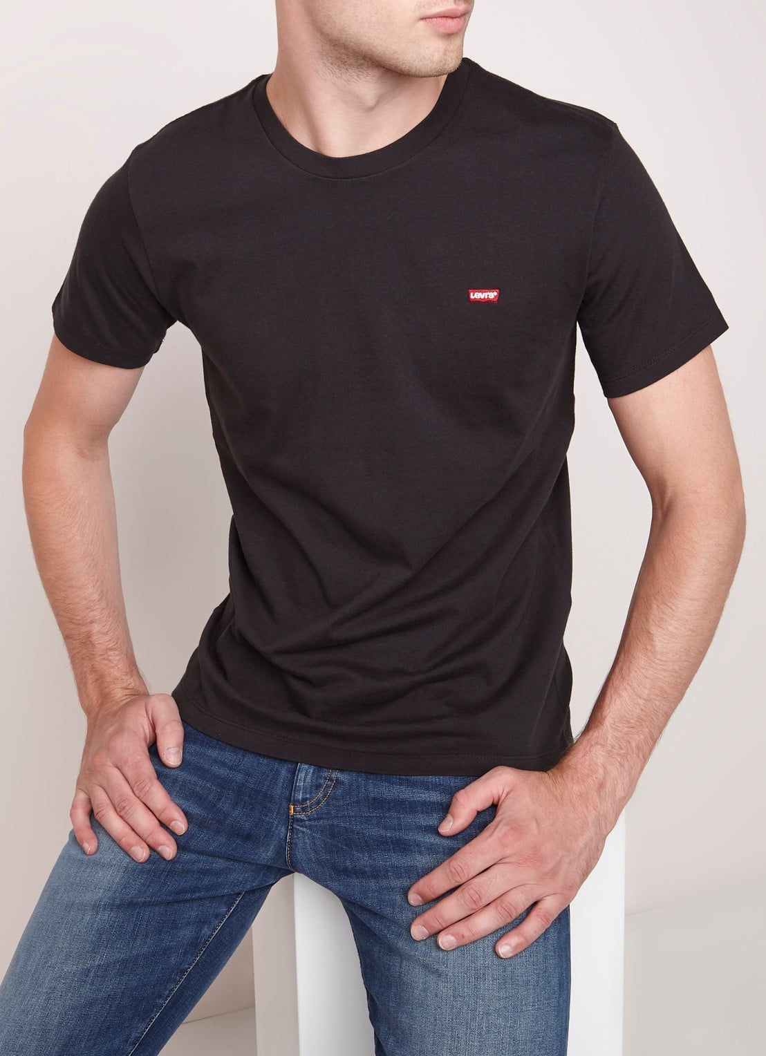 Levi's T-shirt van katoen met logoborduring - detail 4 zwart
