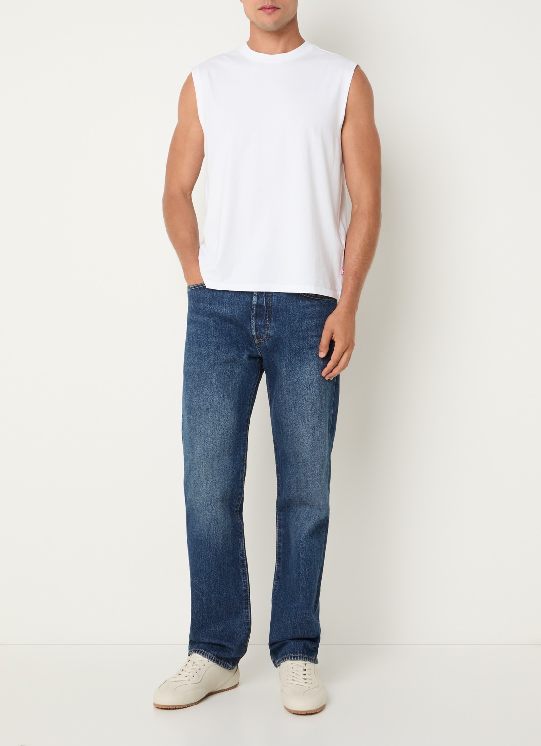 Levi's Tanktop met ronde hals - voorkant 2 wit