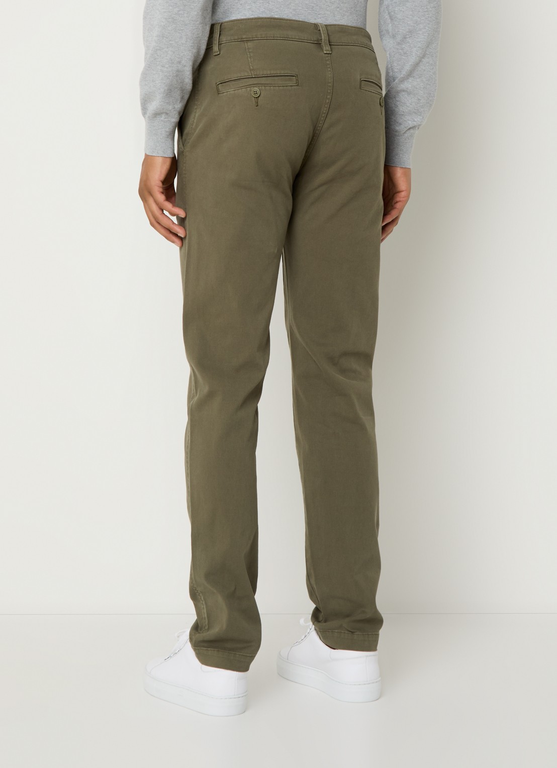 Levi's Tapered fit chino met steekzakken - achterkant 3 olijfgroen