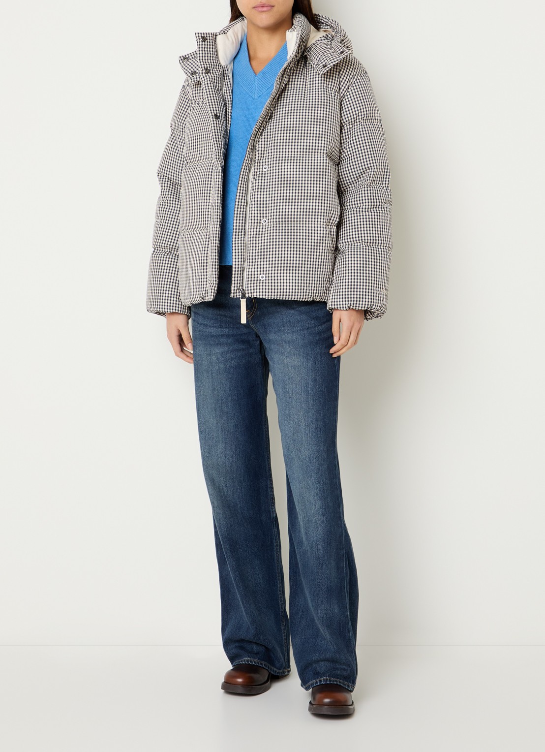 Levi's Tate puffer jack met ruitdessin en donsvulling - voorkant 2 gebroken wit