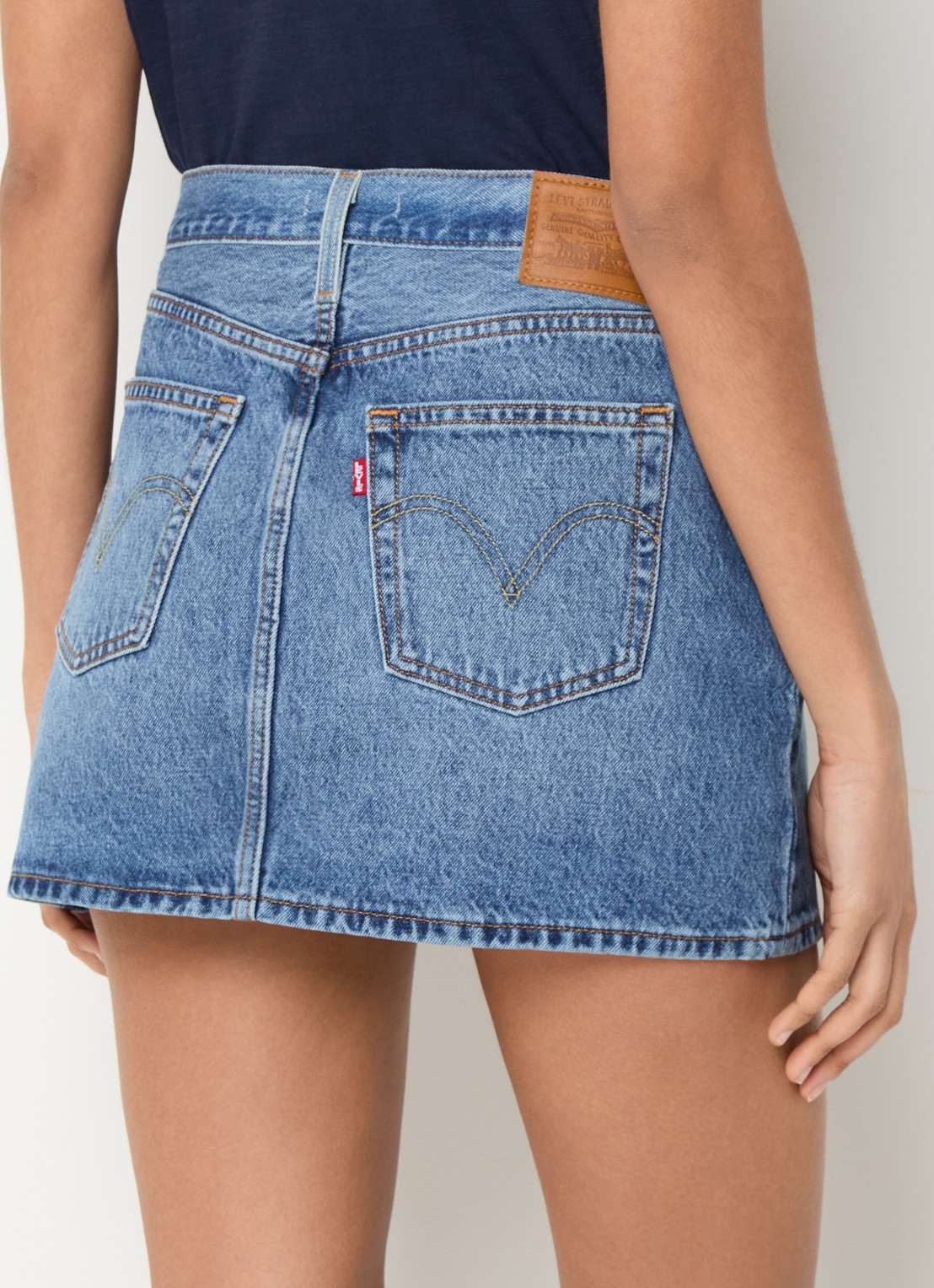 Levi's Western mini spijkerrok met siernaad - achterkant 4 indigo